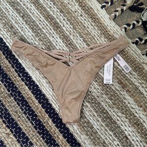 ☾ VS strappy thong